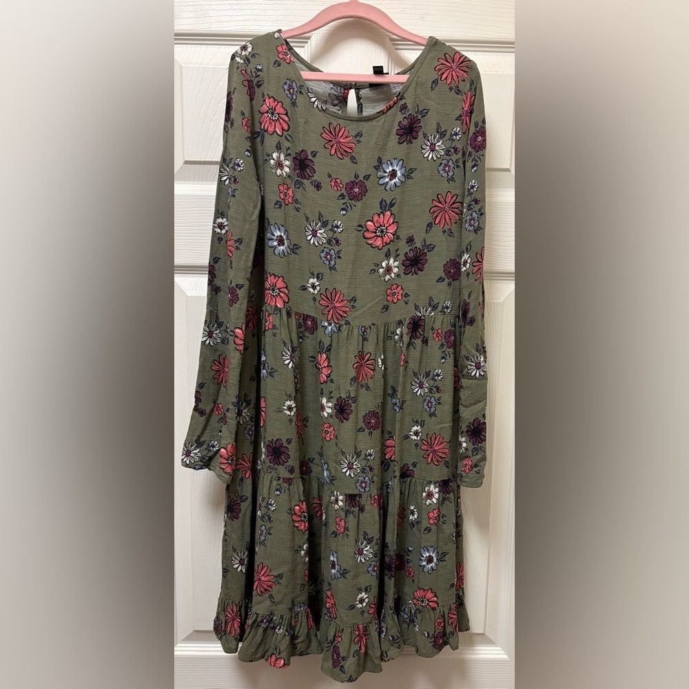 Art Class Girls Green and Floral Dress XL 14/16